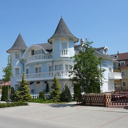 Crystal és Susanne Panzió Siófok Exterior foto