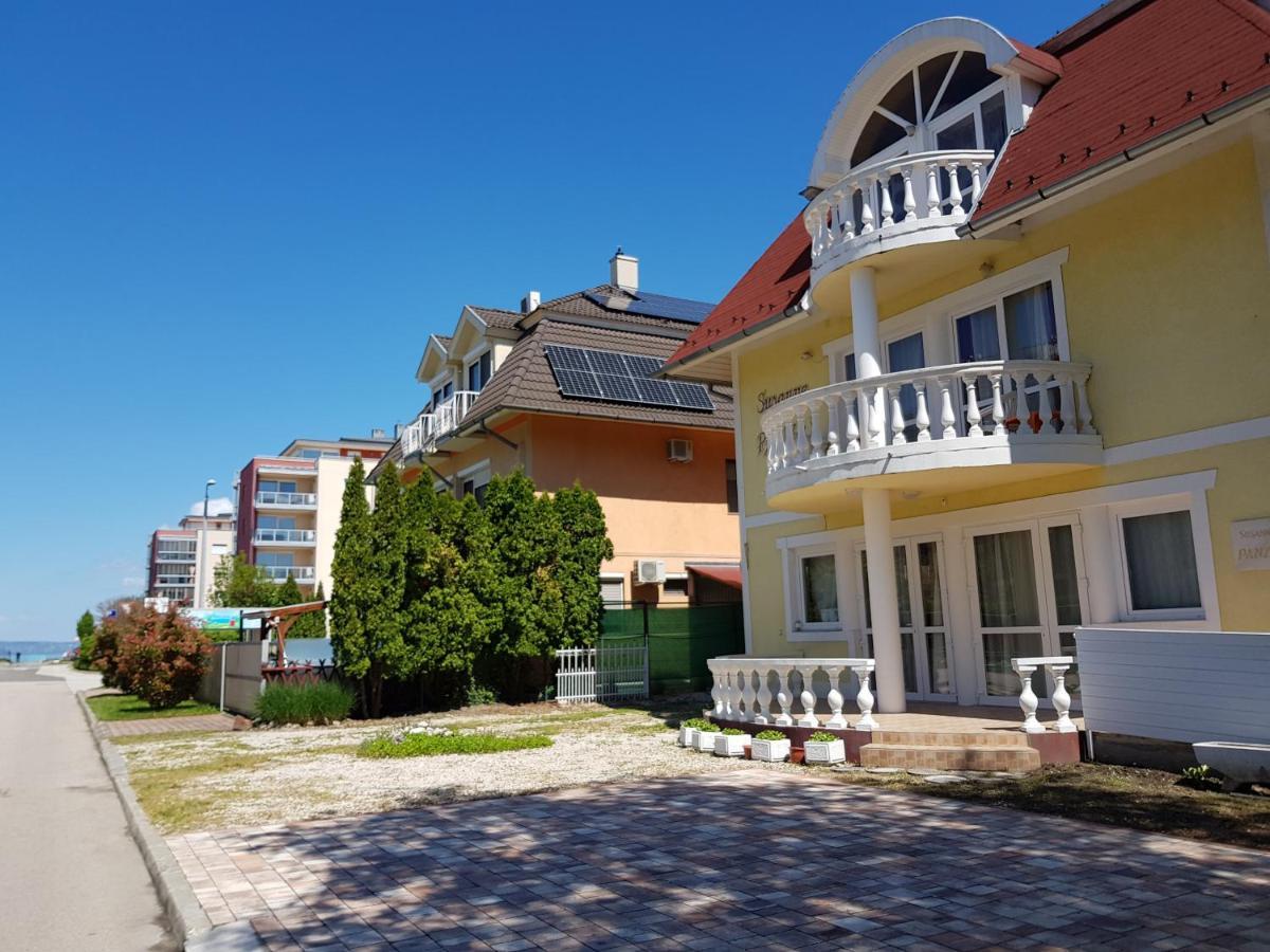 Crystal és Susanne Panzió Siófok Exterior foto