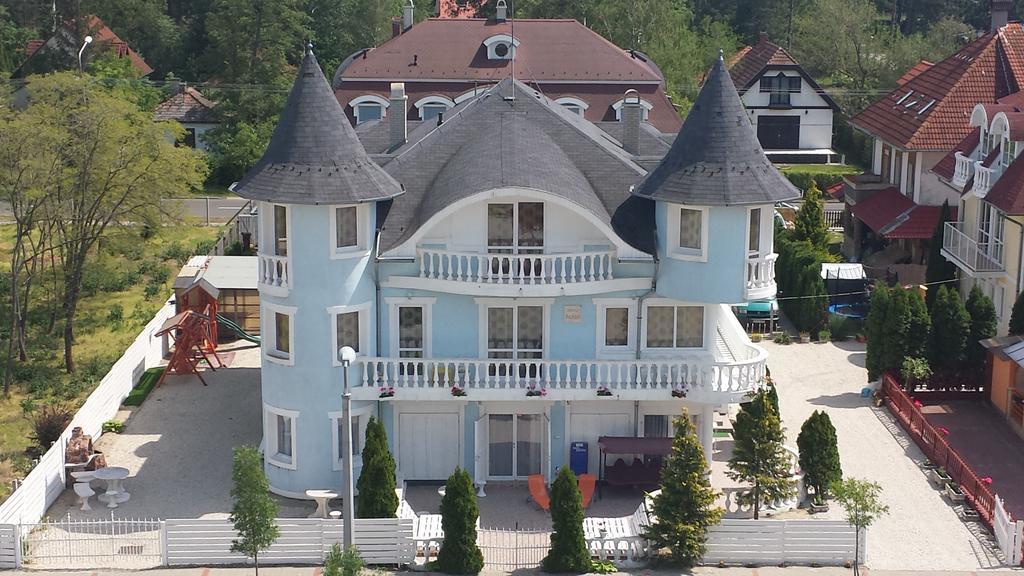 Crystal és Susanne Panzió Siófok Exterior foto